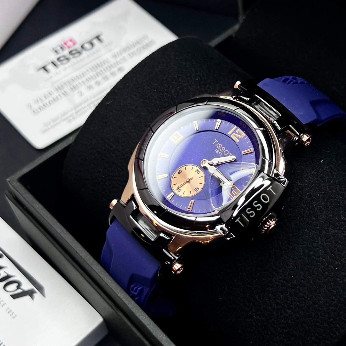 PAREJA TISSOT T-RACE REF-A