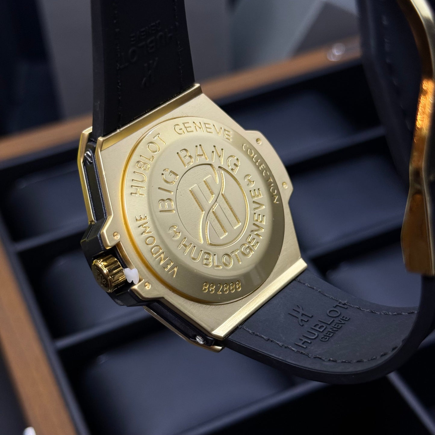 HUBLOT BIG BANG PARA HOMBRE REF-NDN