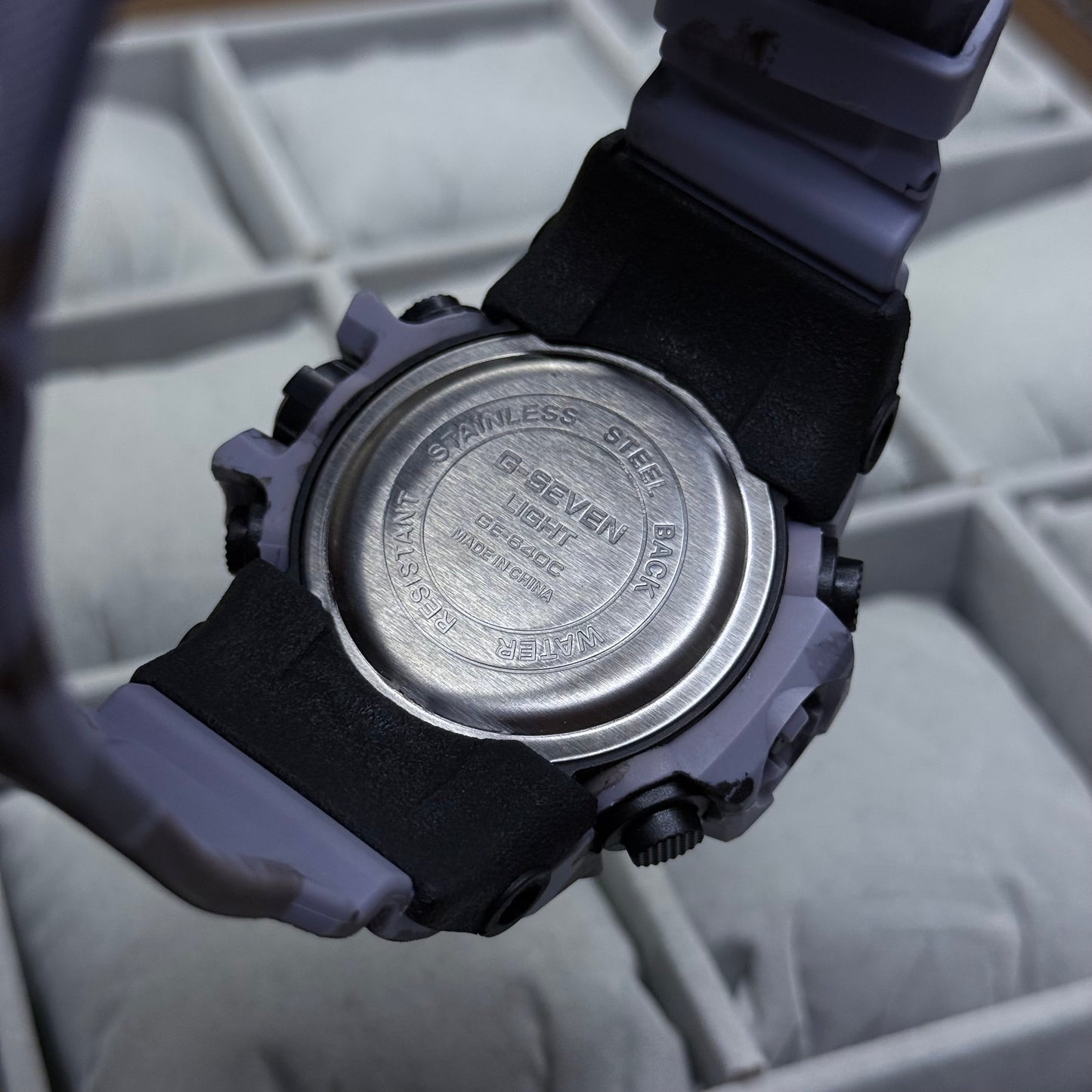 G-SEVEN X G-SHOCK PARA HOMBRE REF-640C GCN