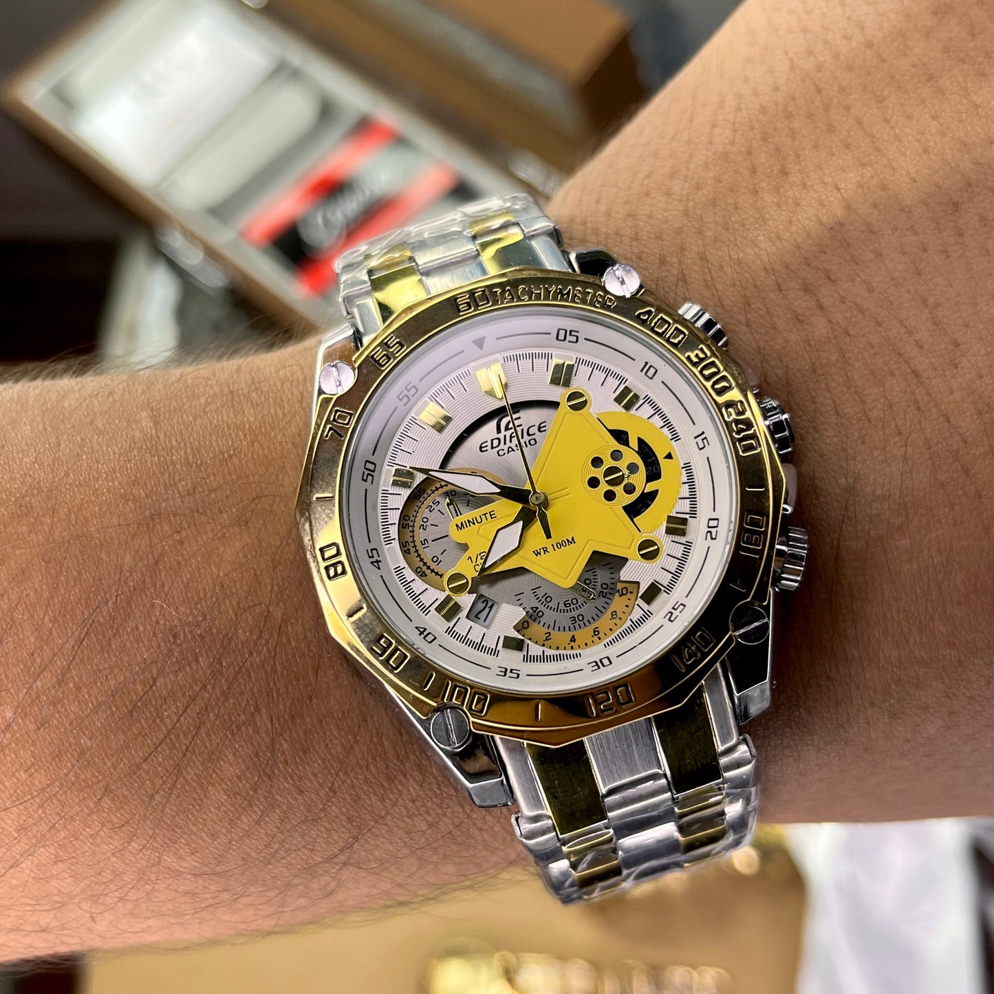 CASIO EDIFICE 550D FUNCIONAL PARA HOMBRE REF-BB