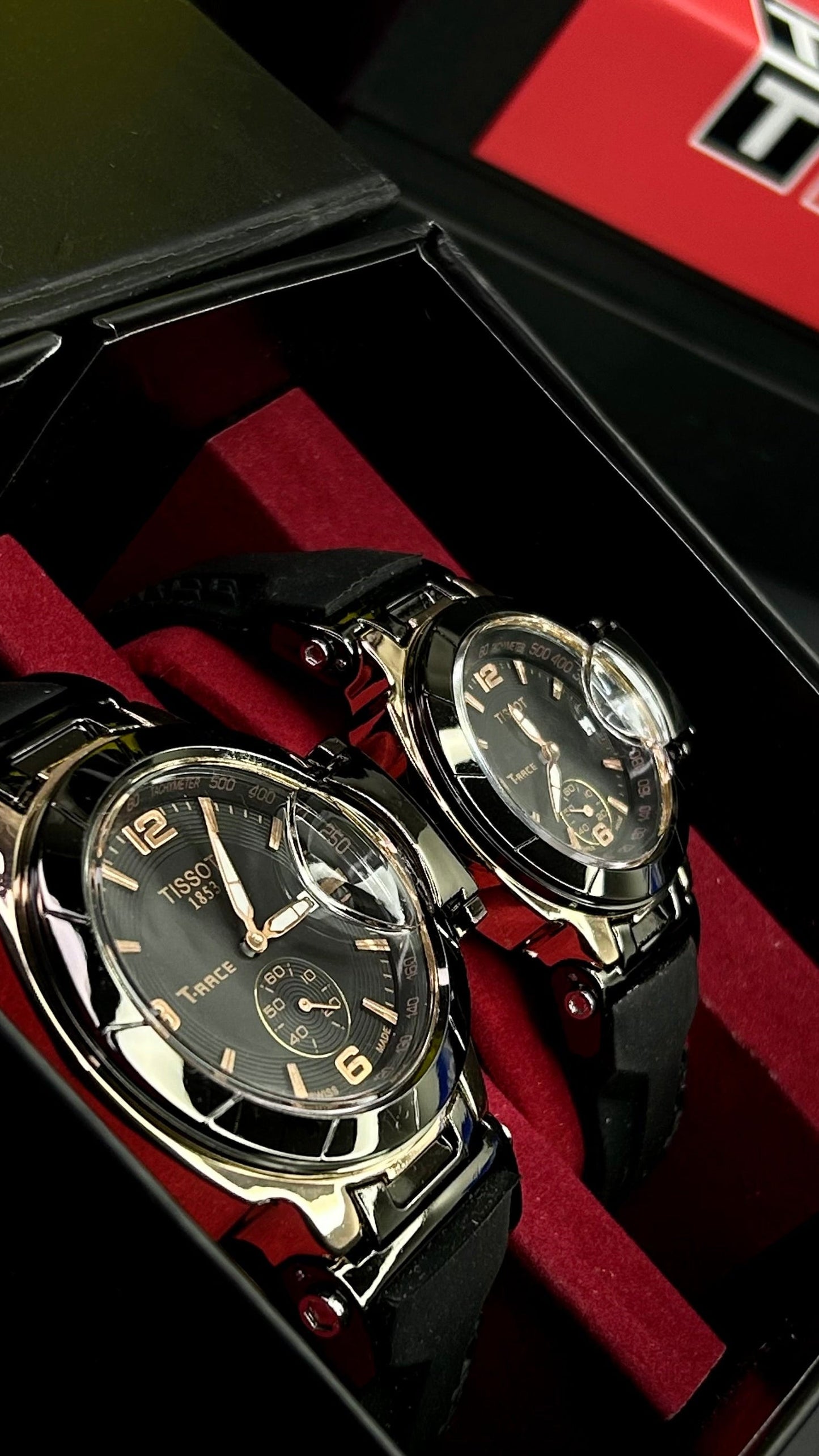 PAREJA TISSOT T-RACE  REF-NORN