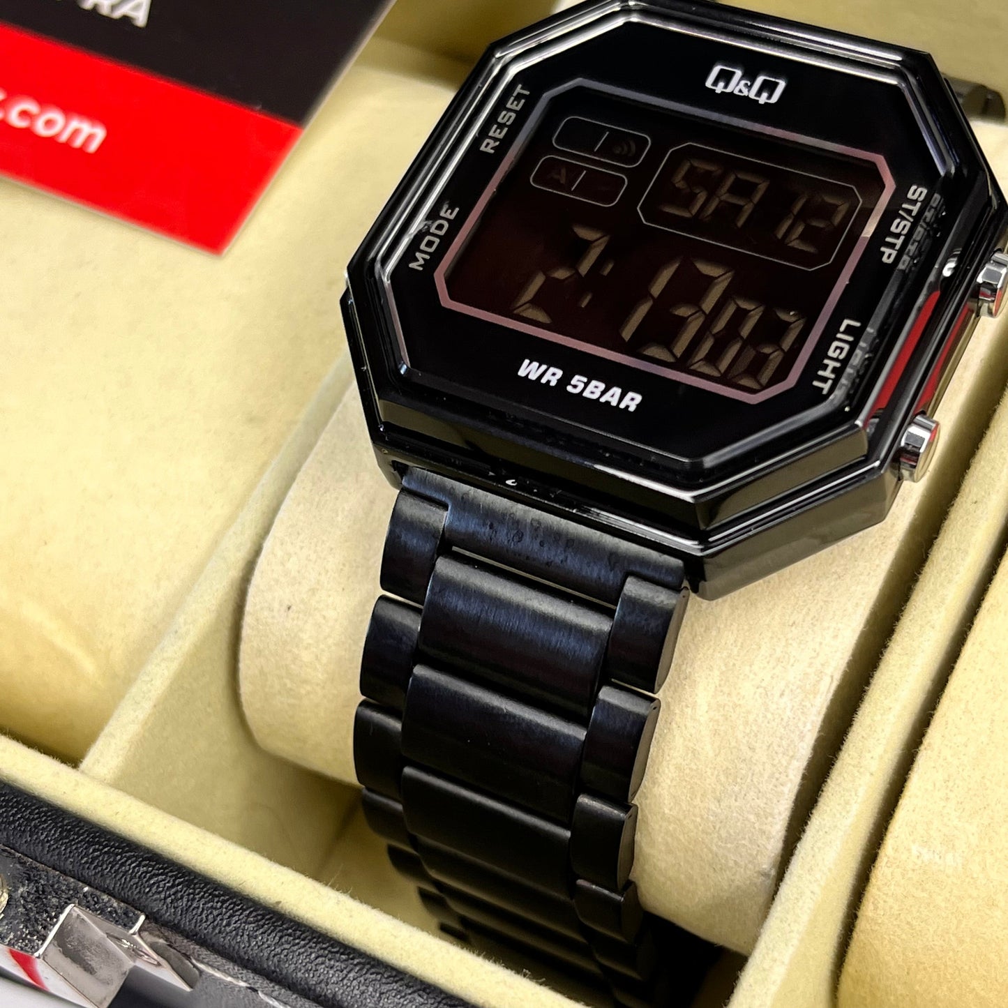 QyQ ORIGINAL PARA HOMBRE REF-NN