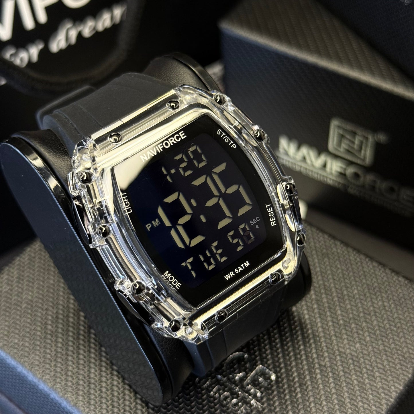NAVIFORCE X RICHARD MILLER ORIGINAL PARA HOMBRE REF NF6107-NB