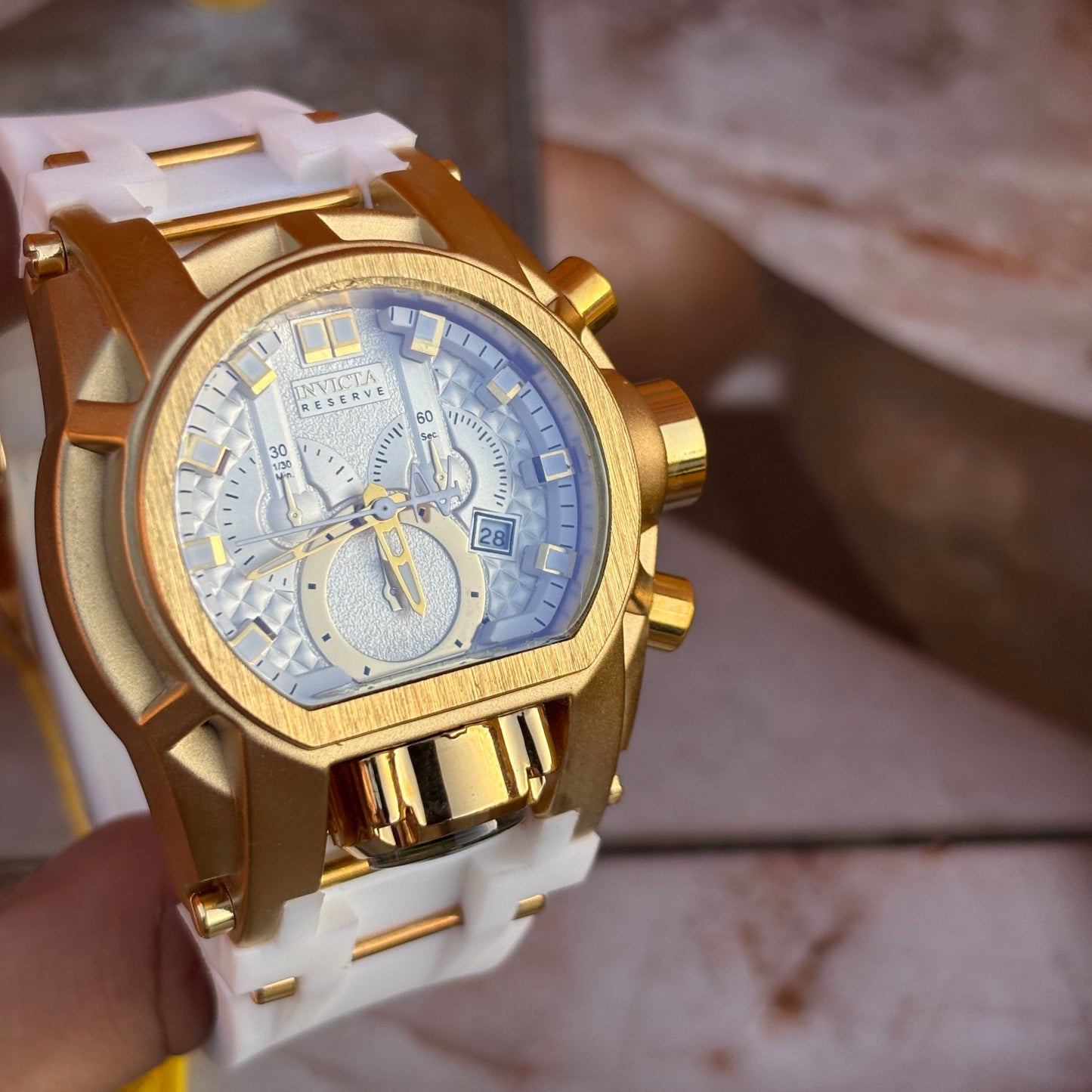 INVICTA BOLT GOMA  REF-BB