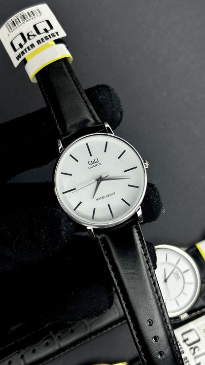 QyQ ORIGINAL PARA HOMBRE REF-Q854J301Y