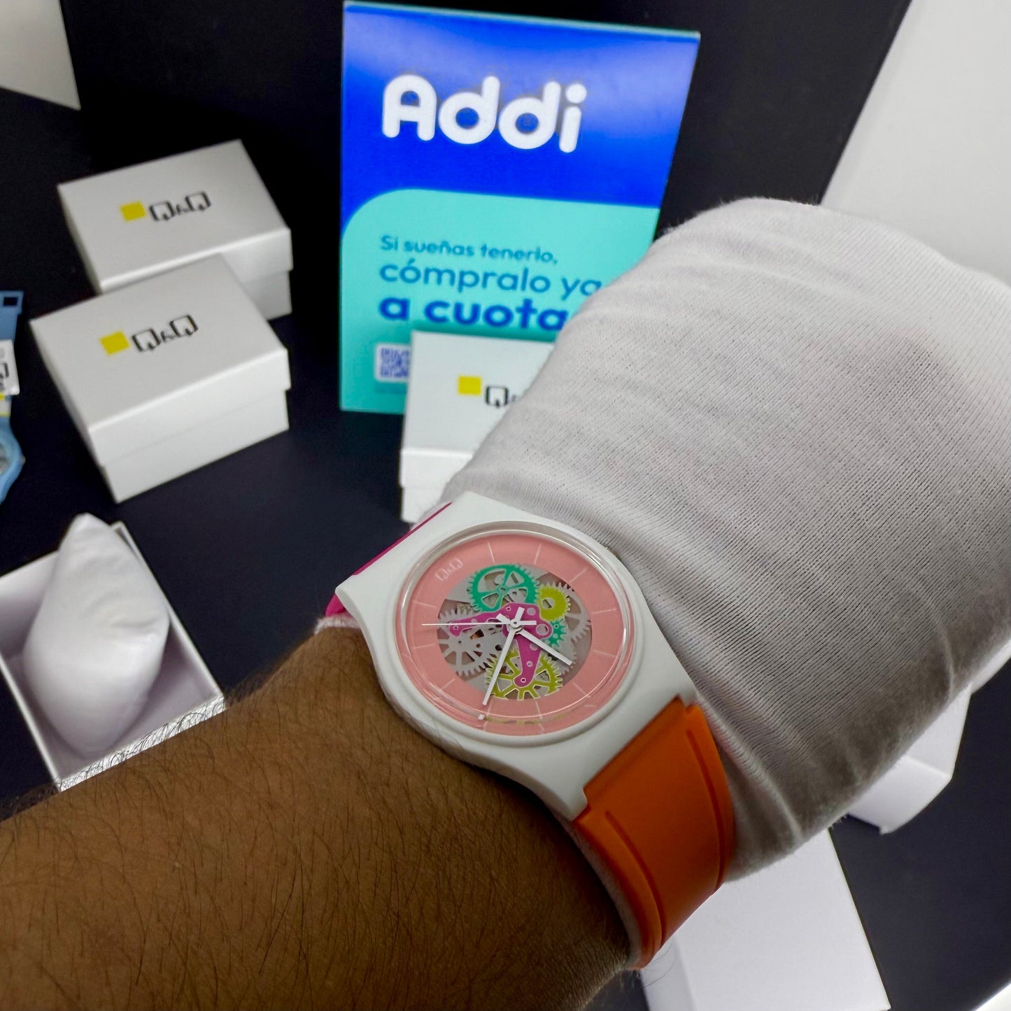 QyQ SUMERGIBLE TIPO SWATCH UNISES ORIGINAL REF-V41A-507VY