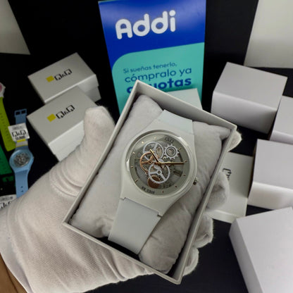 QyQ SUMERGIBLE TIPO SWATCH UNISES ORIGINAL REF-V39A-501VY