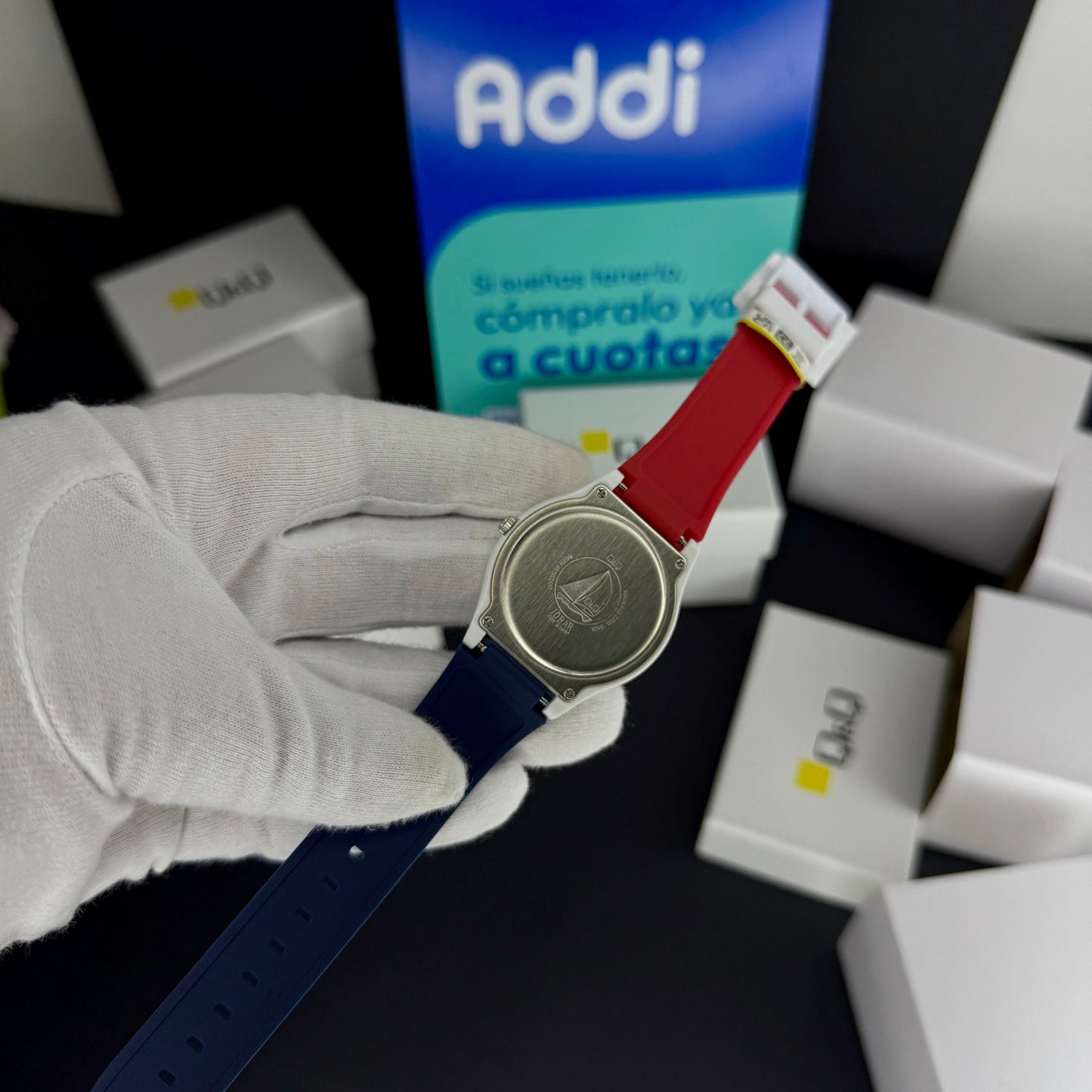 QyQ SUMERGIBLE TIPO SWATCH UNISES ORIGINAL REF-V39A-507VY