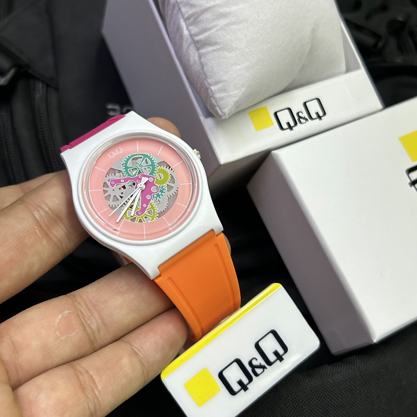 QyQ SUMERGIBLE TIPO SWATCH UNISES ORIGINAL REF-V41A-507VY