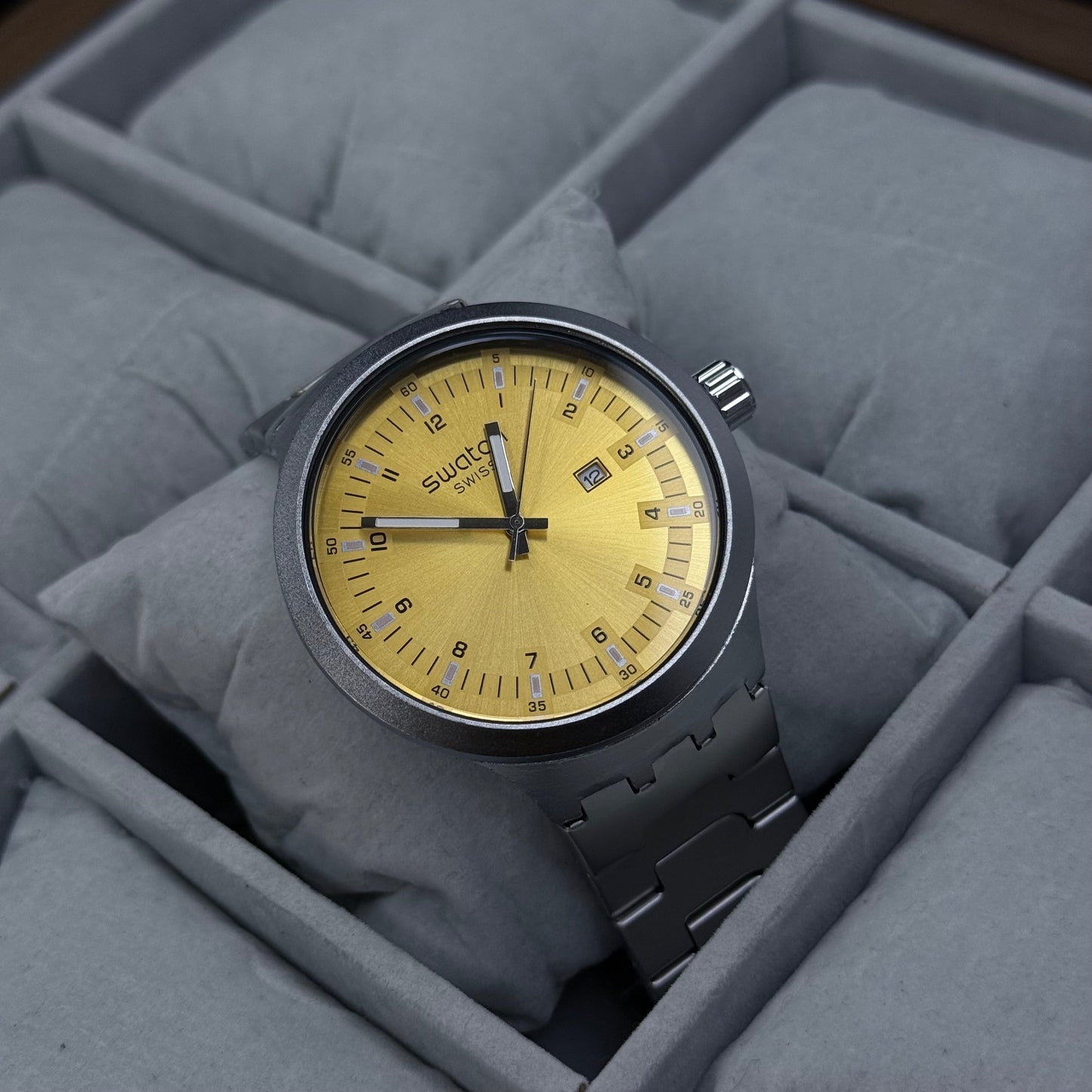 SWATCH BIG BOLD  PARA HOMBRE REF PY