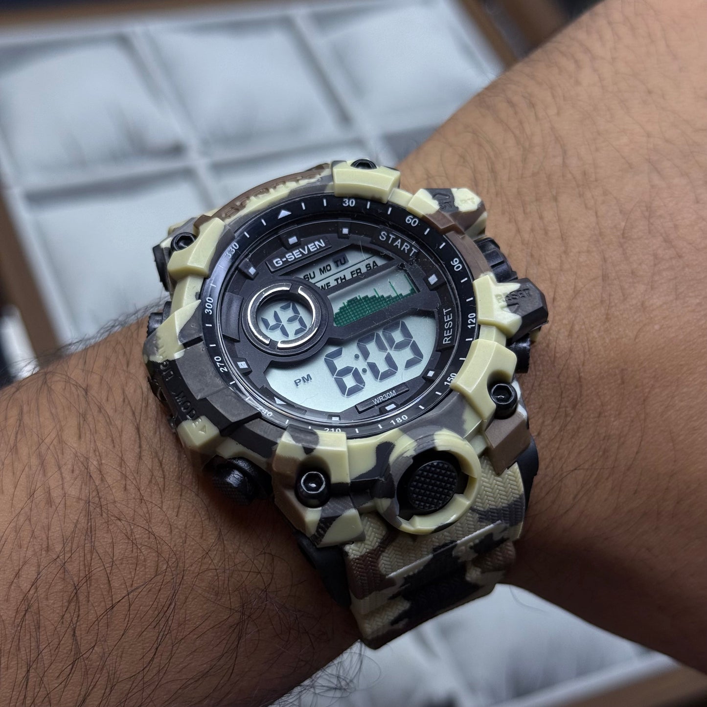 G-SEVEN X G-SHOCK  PARA HOMBRE REF-640C MN
